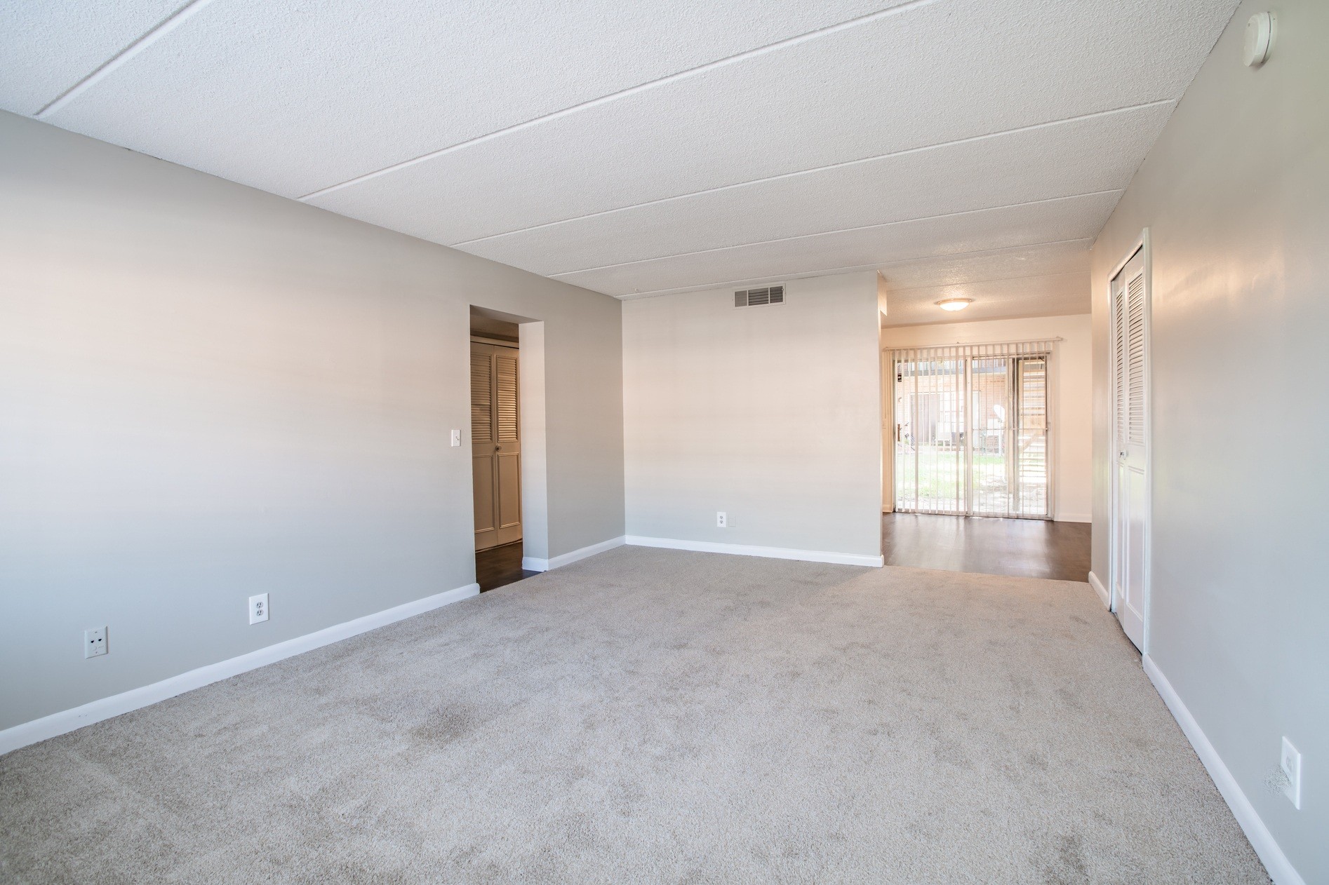 Gallery Photo 14